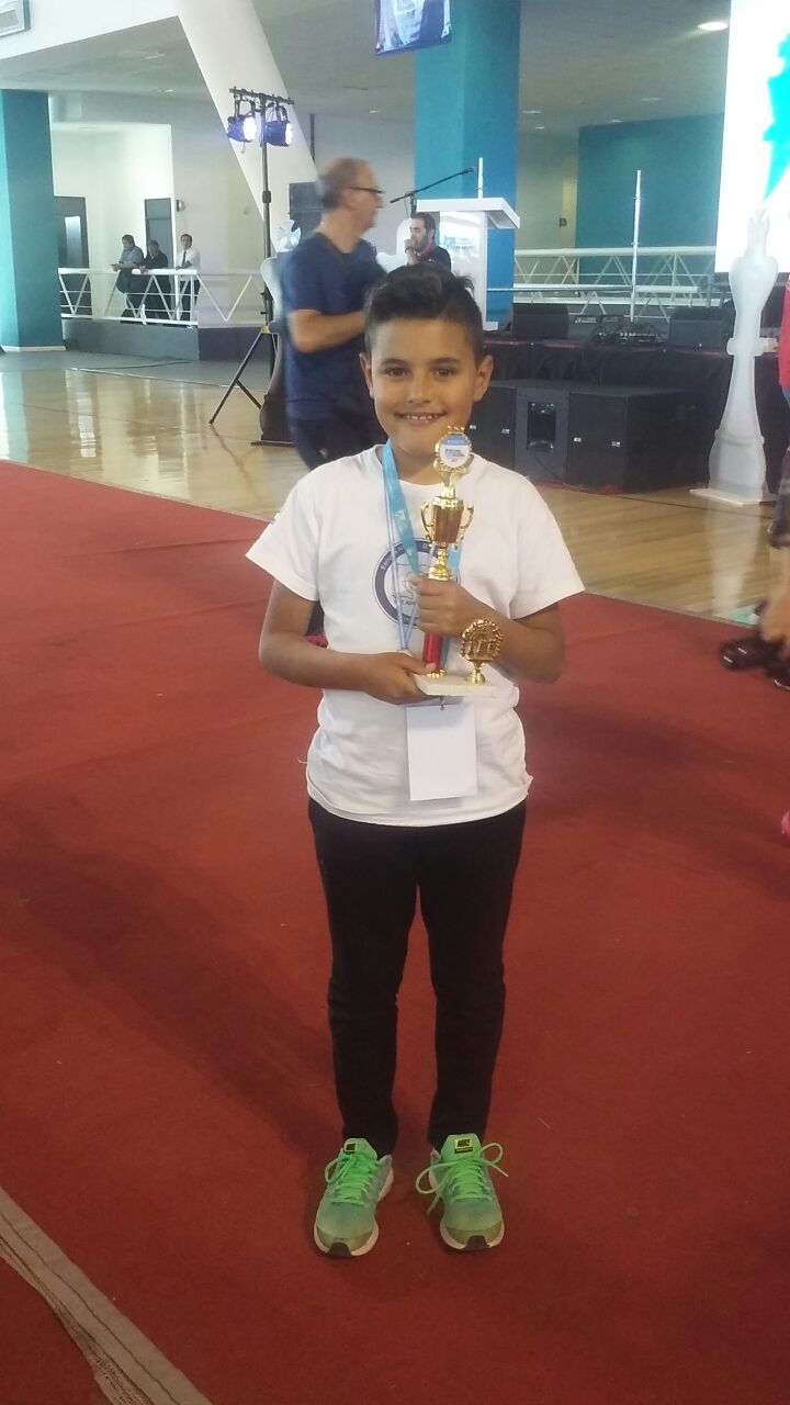 Totoras: la escuela 242 obtuvo el octavo puesto en el Torneo Nacional de Ajedrez