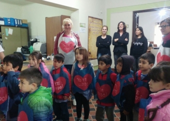 Oliveros: alumnos del jardín trabajan en seguridad vial y pintarán sendas peatonales