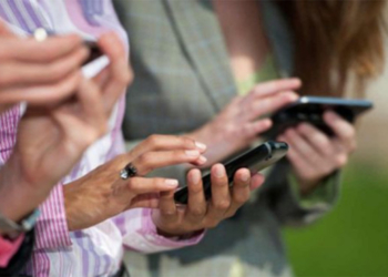 Maciel implementó Wi Fi en la plaza y lo extenderá hacia otro sector