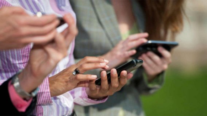 Maciel implementó Wi Fi en la plaza y lo extenderá hacia otro sector