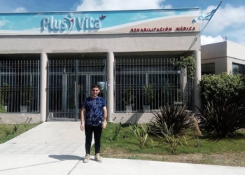 Tras cuatro meses, Josué recibió el alta y volvió a su casa