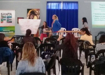 Realizaron una charla en Barrancas sobre la violencia contra la mujer