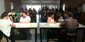 Tras la polémica, entregaron escrituras pendientes de viviendas en Totoras