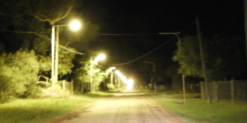 Culminó una nueva obra de iluminación en Oliveros con fondos comunales