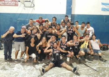 Club Maciel gritó campeón y ascendió en la Liga Rosarina