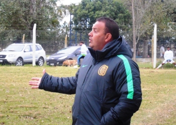 Un ex DT de la Totorense asumirá como técnico de Rosario Central