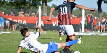 Juniors ganó y quedó definida la serie de semifinales de la Totorense