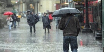 En medio de las lluvias, el SMN emitió un alerta en toda la región