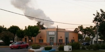 Susto por principio de incendio en una parrilla de Maciel