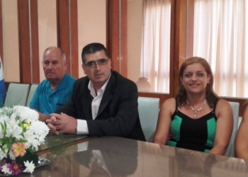 Díaz va por la escuela secundaria para adultos