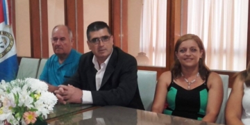 Díaz va por la escuela secundaria para adultos