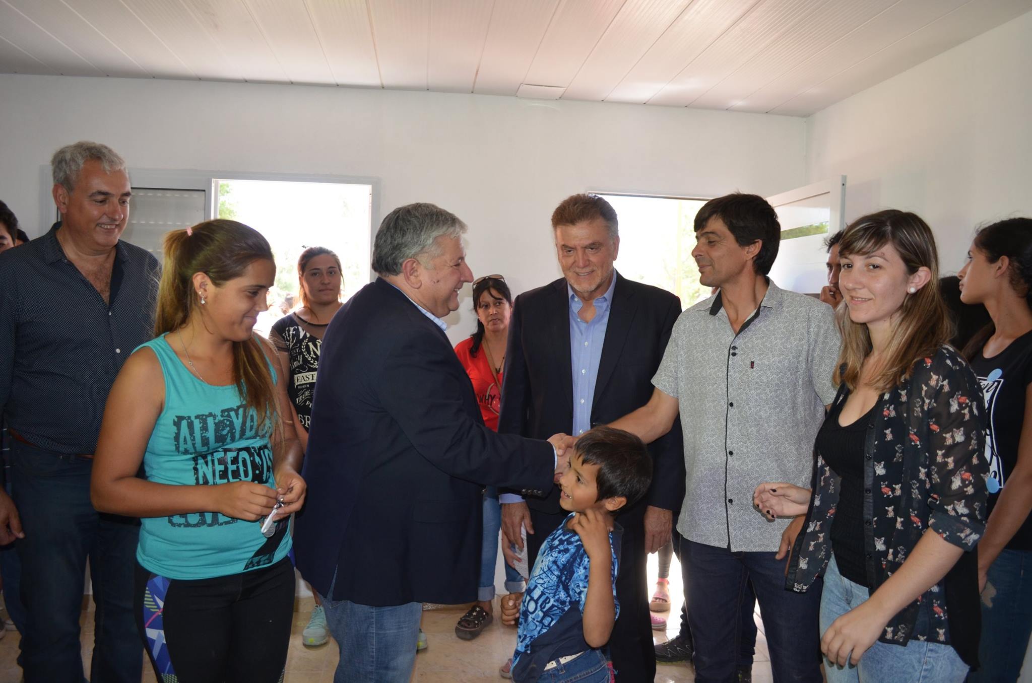 Timbúes: 20 familias recibieron las llaves de sus nuevas viviendas