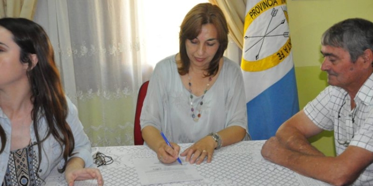 Sandra Aguirre: «Es una gran mentira que voy a dejar el cargo»