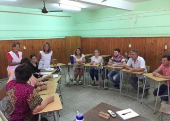 Gestionan refacciones para una escuela de San Genaro