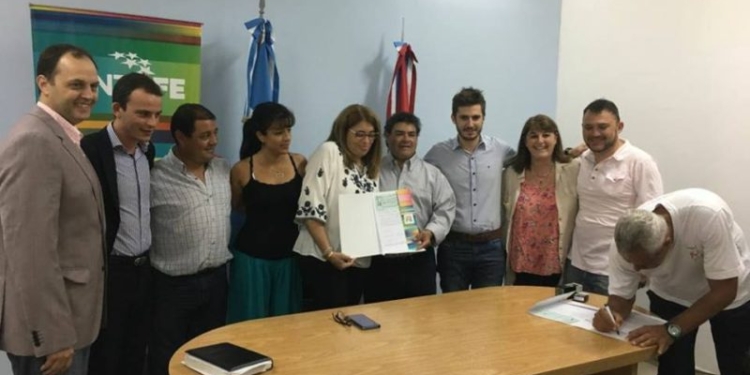 Importante aporte de la provincia para la Escuela Nº 243 de Totoras