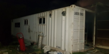 Ardió el laboratorio de la planta de asfalto de Maciel