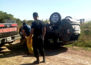 Impresionante vuelco en el camino a La Boca de Monje