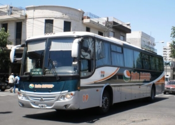 Martes: con colectivos pero sin clases por la mañana