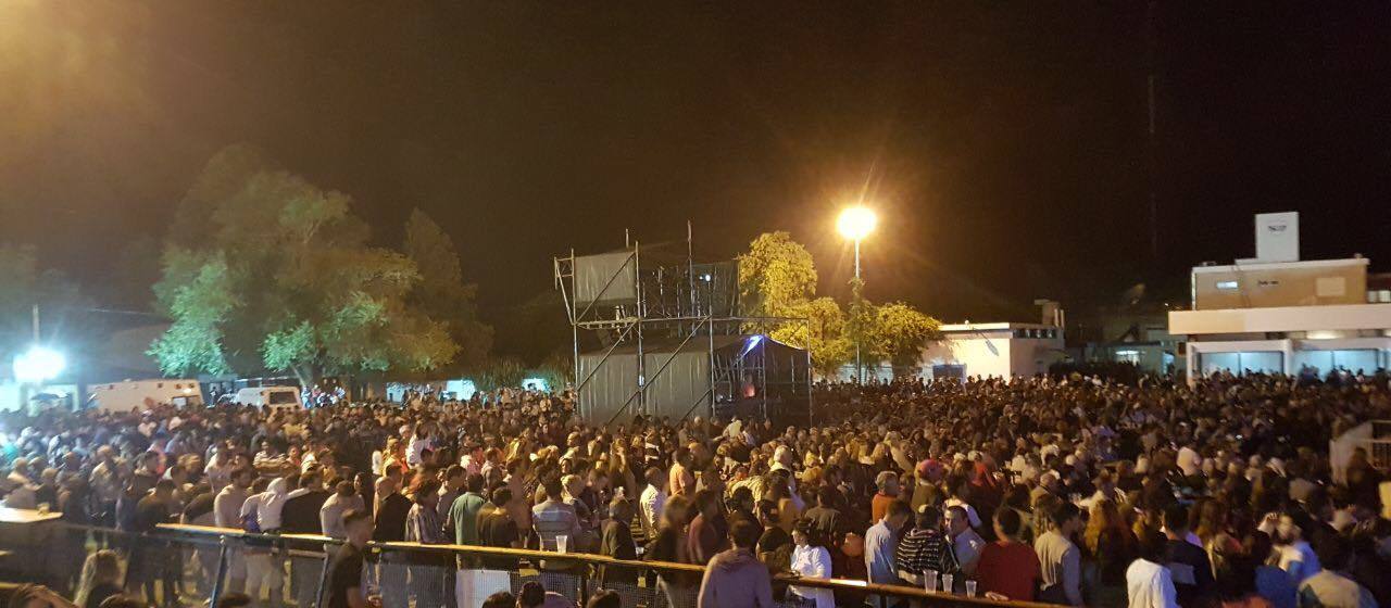 Ante una multitud, abrió la 58 edición de la Fiesta Provincial del Trigo