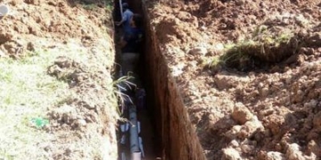 Retomaron las obras de cloacas en la zona oeste de San Genaro