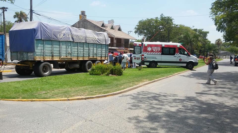 Cuatro vehículos chocaron en cadena en Barrancas