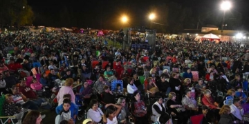 Totoras: una multitud disfrutó de la 8va Noche de Reyes