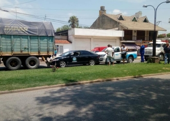 Cuatro vehículos chocaron en cadena en Barrancas