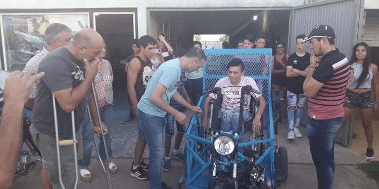 San Genaro: culminó el curso de mecánica de motos con un notable gesto solidario