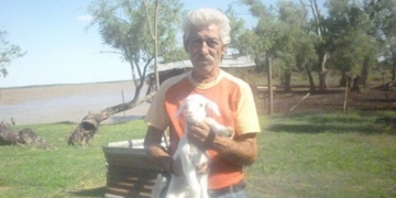 Crió a sus chivitos como mascotas y se los robaron