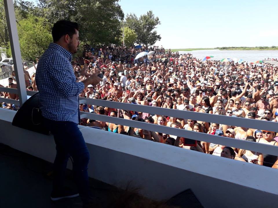 La Boca desbordó de gente en otra exitosa Fiesta Del Balneario