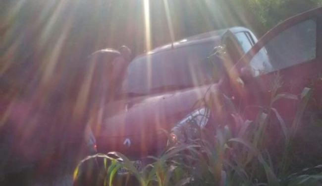 Puerto Aragón: un auto cayó a la cuneta y se repiten los accidentes