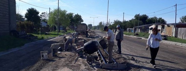 Puerto Gaboto: continúan las obras de cordón cuneta