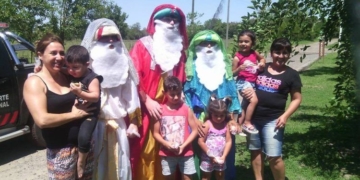 Los Reyes Magos recorrieron la región y alegraron a los niños