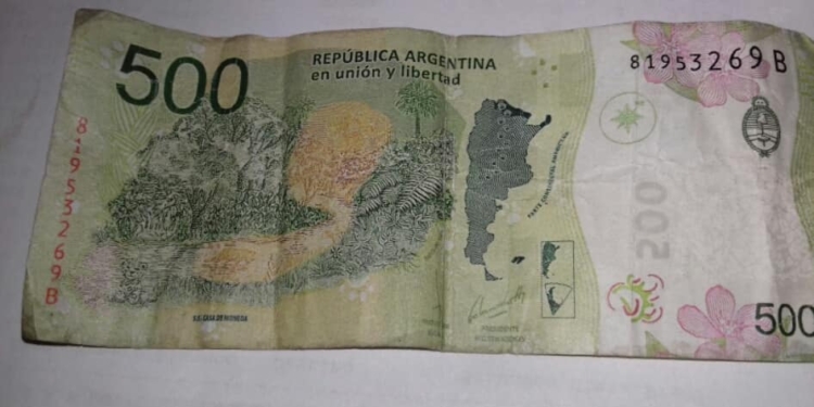 San Genaro: denuncian la circulación de billetes de 500 pesos falsos