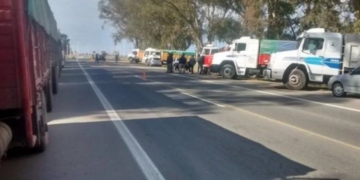 Atención: continúa el conflicto y las protestas de camioneros en las rutas
