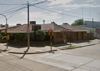 Barrancas: ataron a una mujer y la amenazaron con arma de fuego para robarle