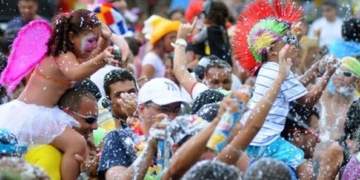 Monje prepara una noche de carnaval con comparsa y shows en vivo