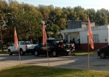 Oliveros: allanaron la casa de un joven acusado de dos robos