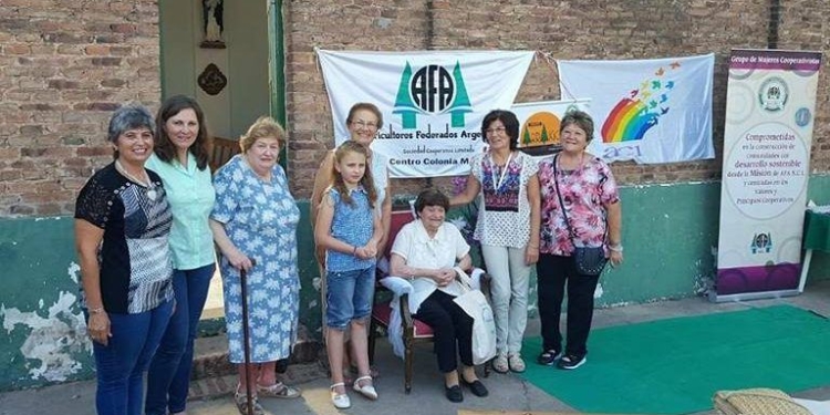 El Senador Hugo Rasetto reconoció a mujeres de la región