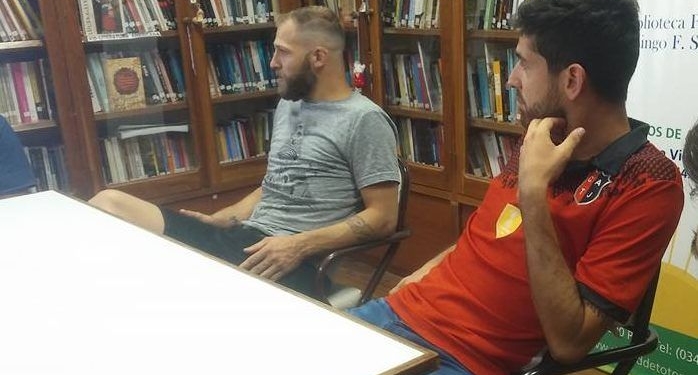 Jugadores de Unión y Juniors dialogaron con adolescentes