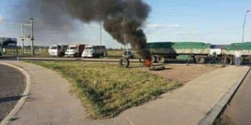 Camioneros autoconvocados vuelven a las rutas este lunes
