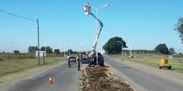 Maciel: el acceso sobre Ruta 11 cuenta con una renovada iluminación