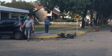 Un hombre con graves heridas tras un choque en San Genaro