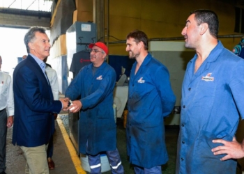 Macri pasó por la región y volvió a hablar de las tarifas