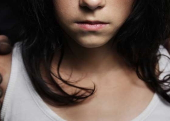 Revelan que el abuelo abusó de su nieta por años: quedó libre