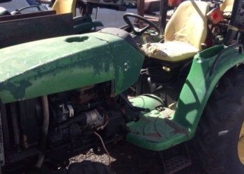 Timbúes: un hombre murió tras explotar el motor de un tractor que reparaba