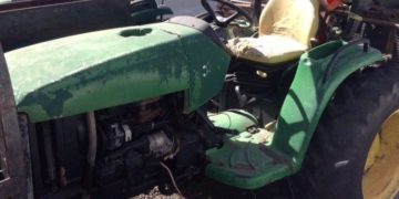 Timbúes: un hombre murió tras explotar el motor de un tractor que reparaba