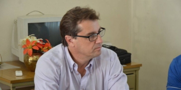 Capitani: «Esto no se soluciona con trompadas ni intervención»