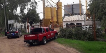 Un trabajador murió al quedar atrapado en un silo con toneladas de arena