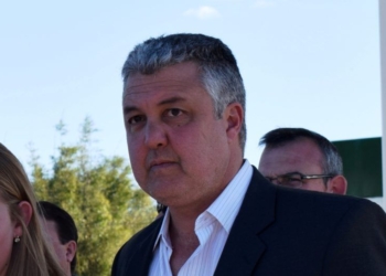 Atacaron a golpes al intendente de San Genaro